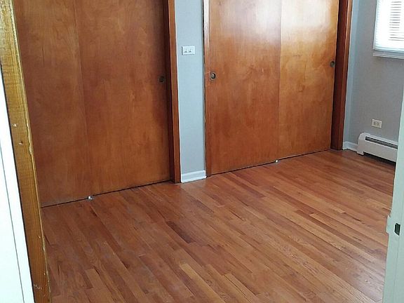 3rd image of 2550 W Catalpa Ave #C5
