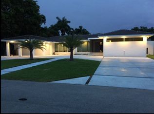 5765 SW 77th Ter, South Miami, FL 33143