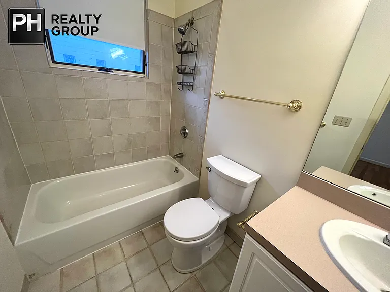 31 Channing St #1A — Photo 9