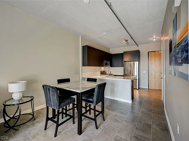 353 E Bonneville Ave #439 — Photo 11