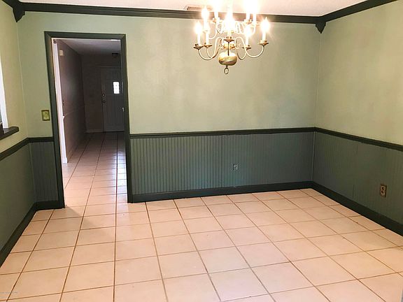 4th image of 4470 Longbow Dr