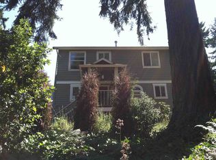 9734 Sand Point Way NE, Seattle, WA 98115