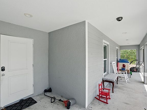 4th image of 7824 6th Ter