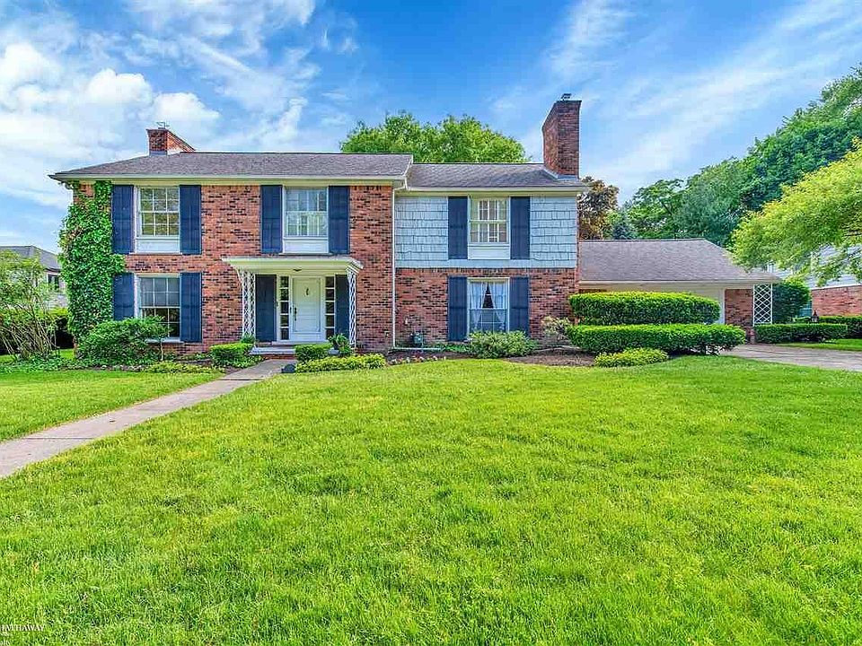 1st image of 21 Whitcomb Dr