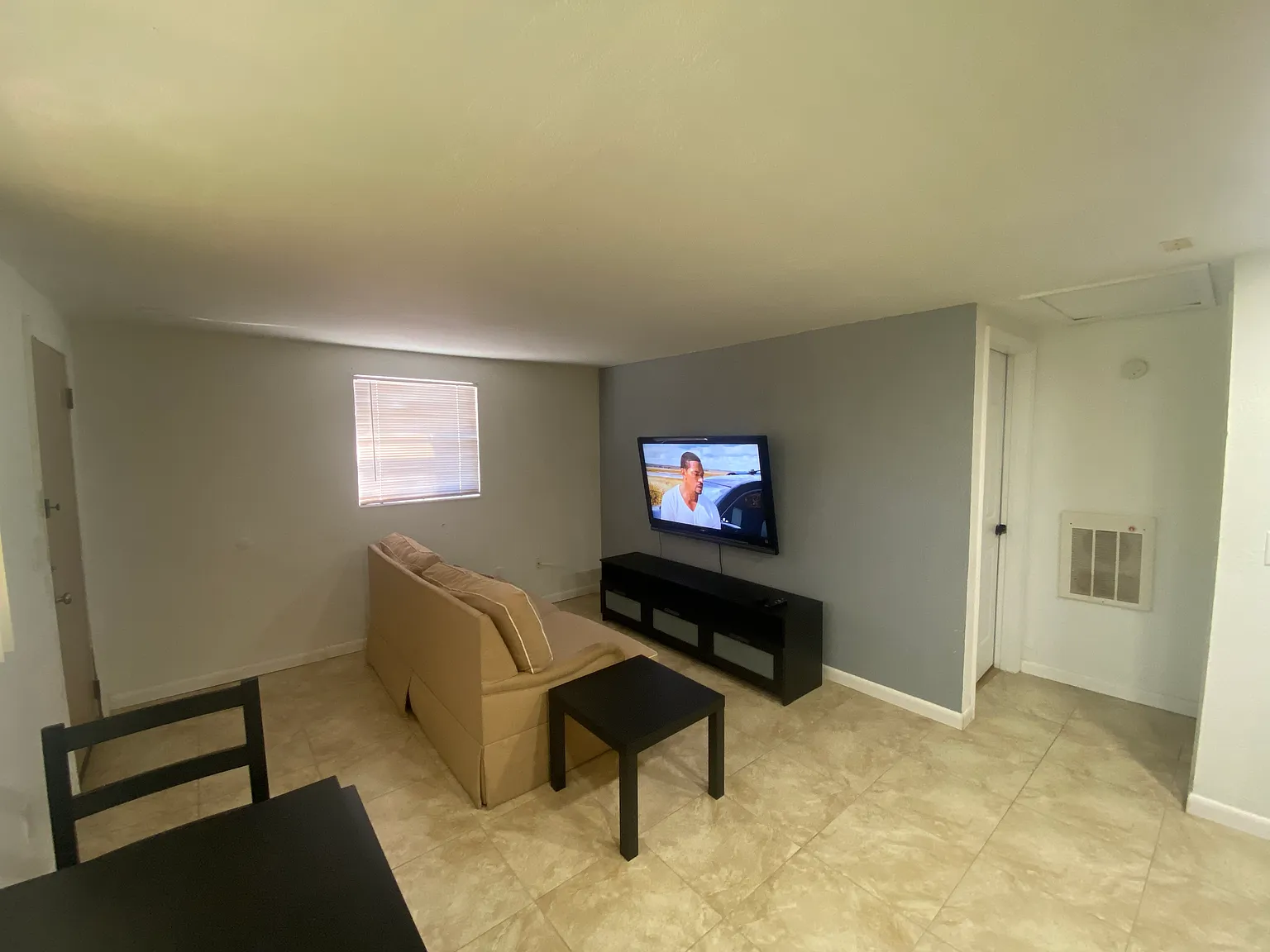 1 bed, 500 sqft, $1,400 — Photo 2