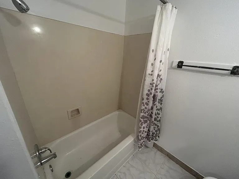 2429 Alex Kornman Blvd #D — Photo 8