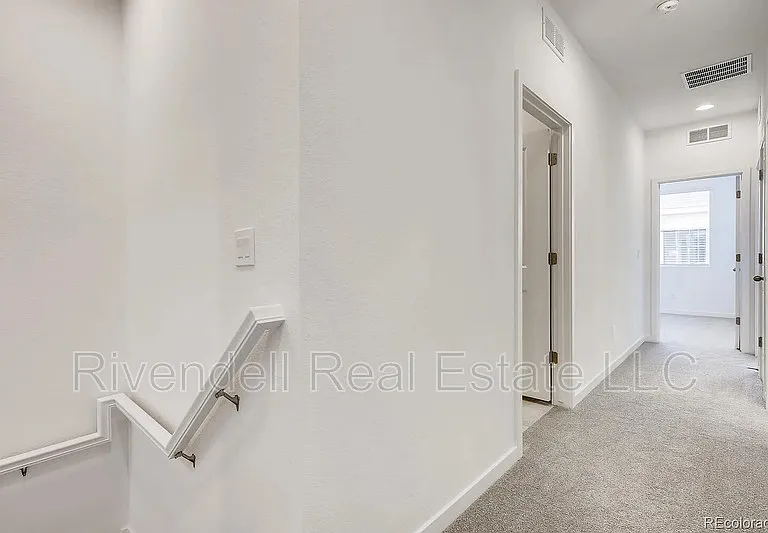 7840 Horsebrush Ln #B — Photo 9
