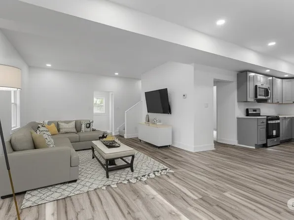 3190 Aspen St N, Rillton, PA 15678