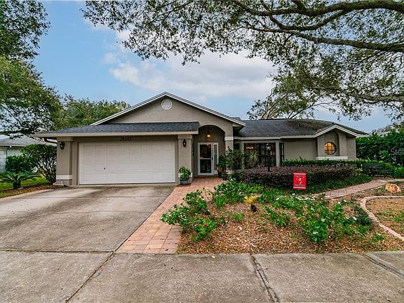 2nd image of 28242 Tanglewood Dr