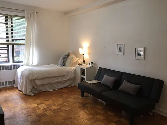 Sold by SCY Realty | media 8