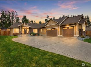 167 Mountain Crest Ln, Eatonville, WA 98328