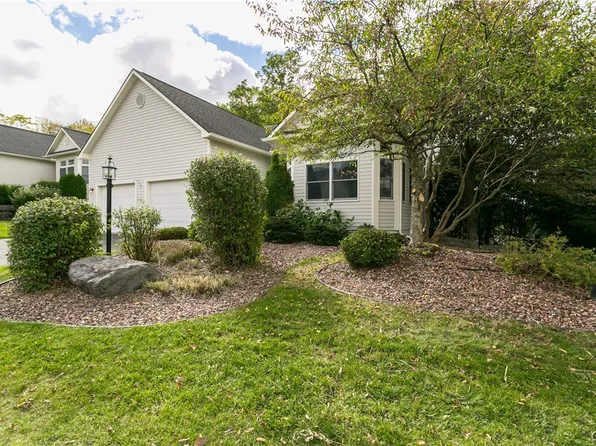 6102 Bay Hill Cir, Jamesville, NY 13078