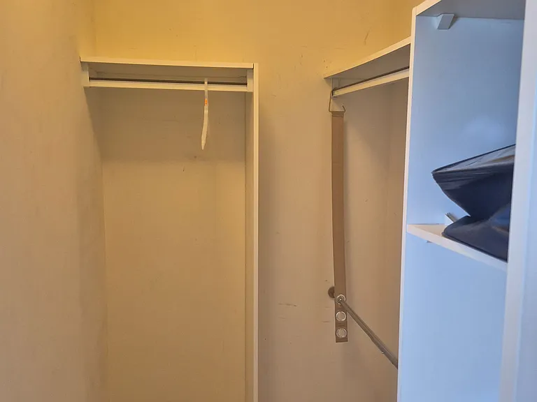 125 Village Green Sq #2708 — Photo 13