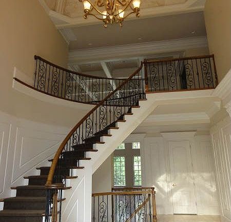 3rd image of 720 W Conway Dr NW