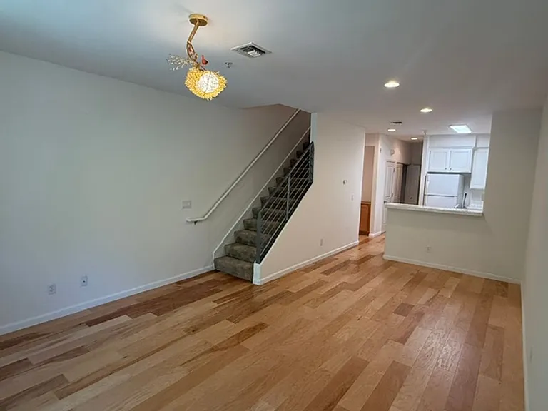 448 Marina Way — Photo 7