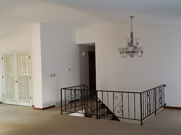 Livingroom to Diningroom