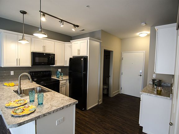 Beech Townhomes in East Lansing (6)