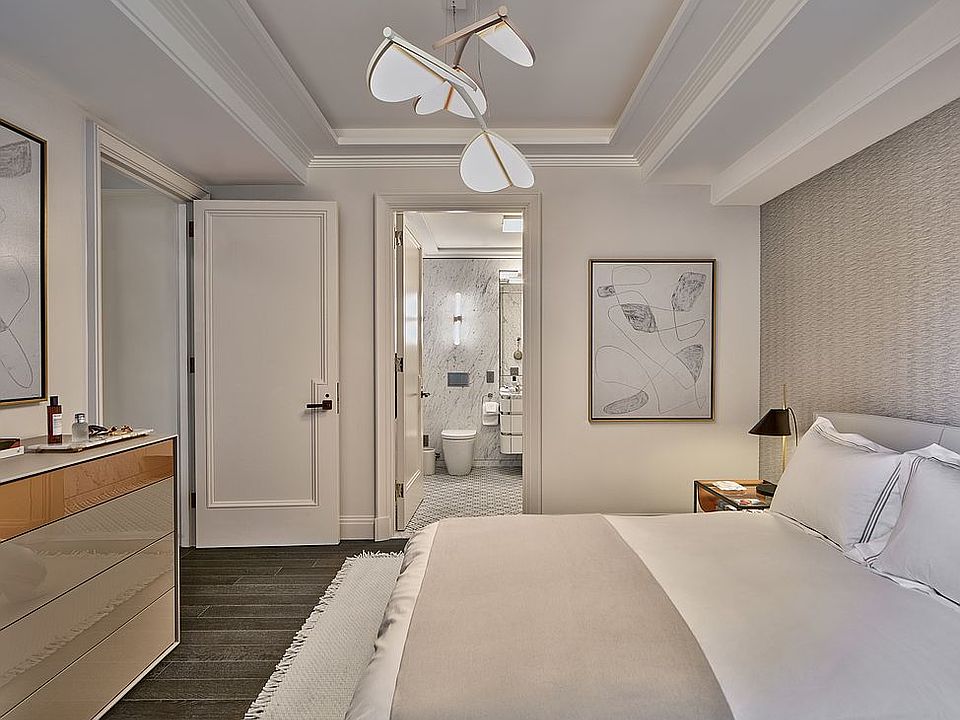 1st image of 301 Park Ave #2103