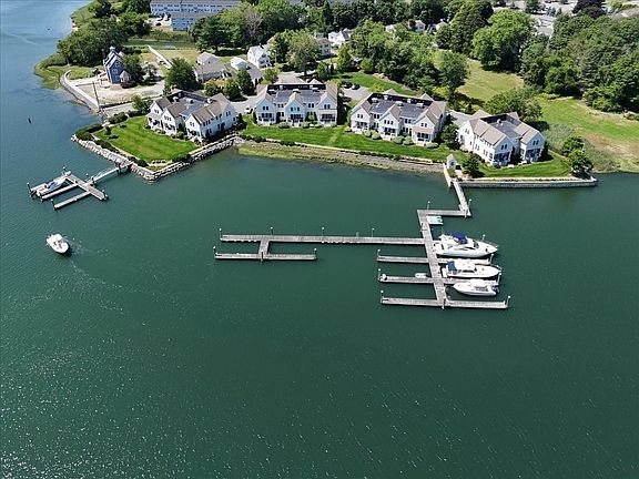 3rd image of 58 River St