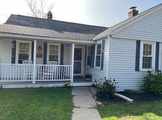 33 Singletary Ave, Sutton, MA 01590