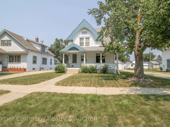 1713 16th St, Rock Valley, IA 51247