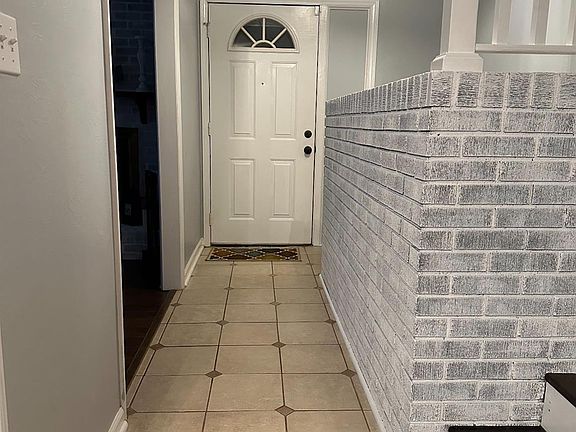 2nd image of 102 Westway Dr
