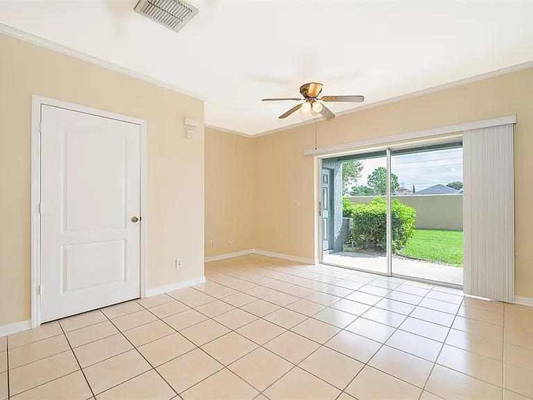 3383 Wilshire Way Rd — Photo 10