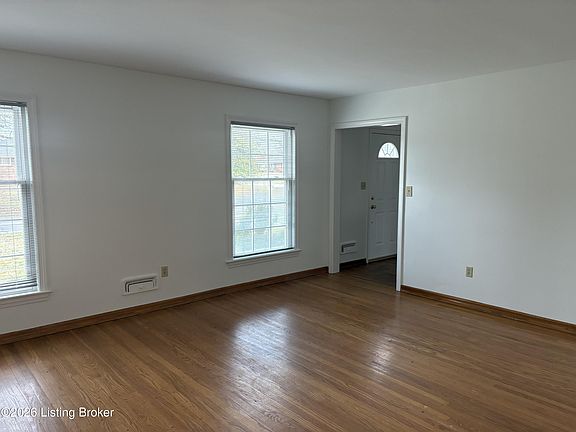 2nd image of 4246 Middlebrook Rd