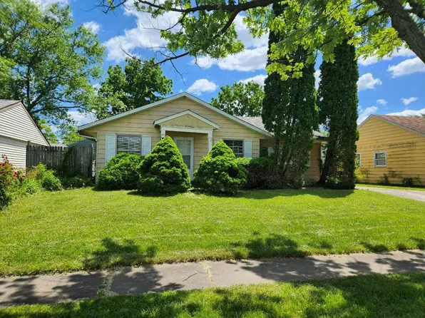 22239 Willow Tree Ave, Sauk Village, IL 60411