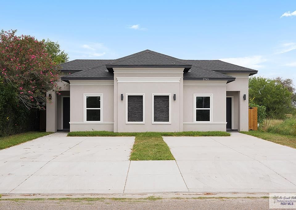 1st image of 2745 Cottage Dr