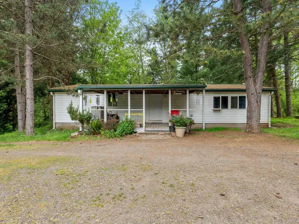 31484 SE Woodland Rd, Estacada, OR 97023