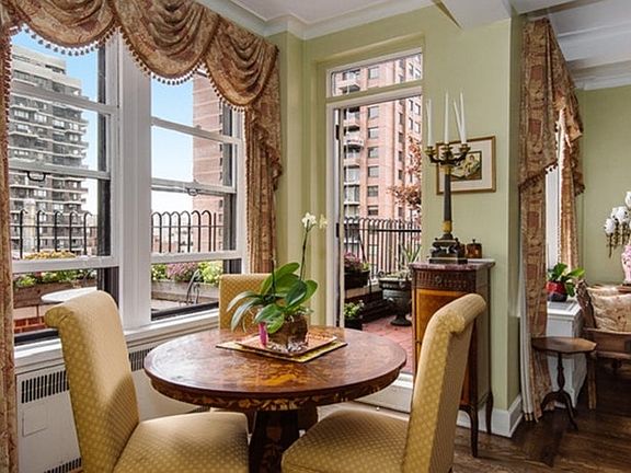 3rd image of 1120 Park Ave #5B