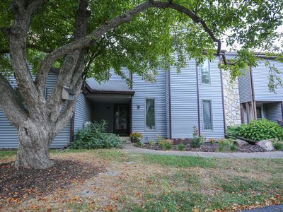 209 Fox Trot APT D, Dixon, IL, 61021