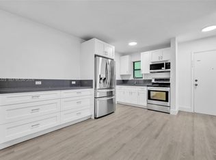 1530 SW 2nd St APT 301, Miami, FL 33135