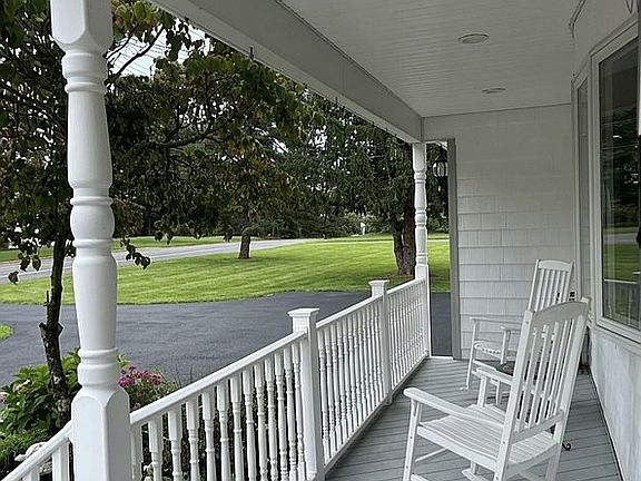 3rd image of 206 Morganville Rd