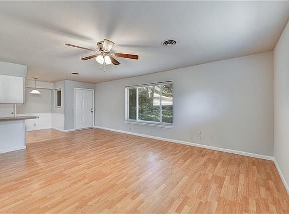 2nd image of 1225 Karla Dr