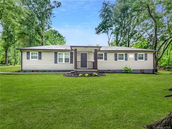 5344 Rockwood Rd, Charlotte, NC 28216