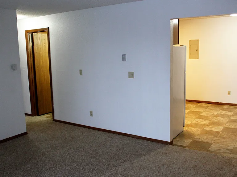 Benton Place — Photo 6