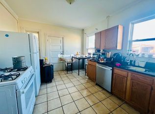 51 Calumet St #2, Mission Hill, MA 02120