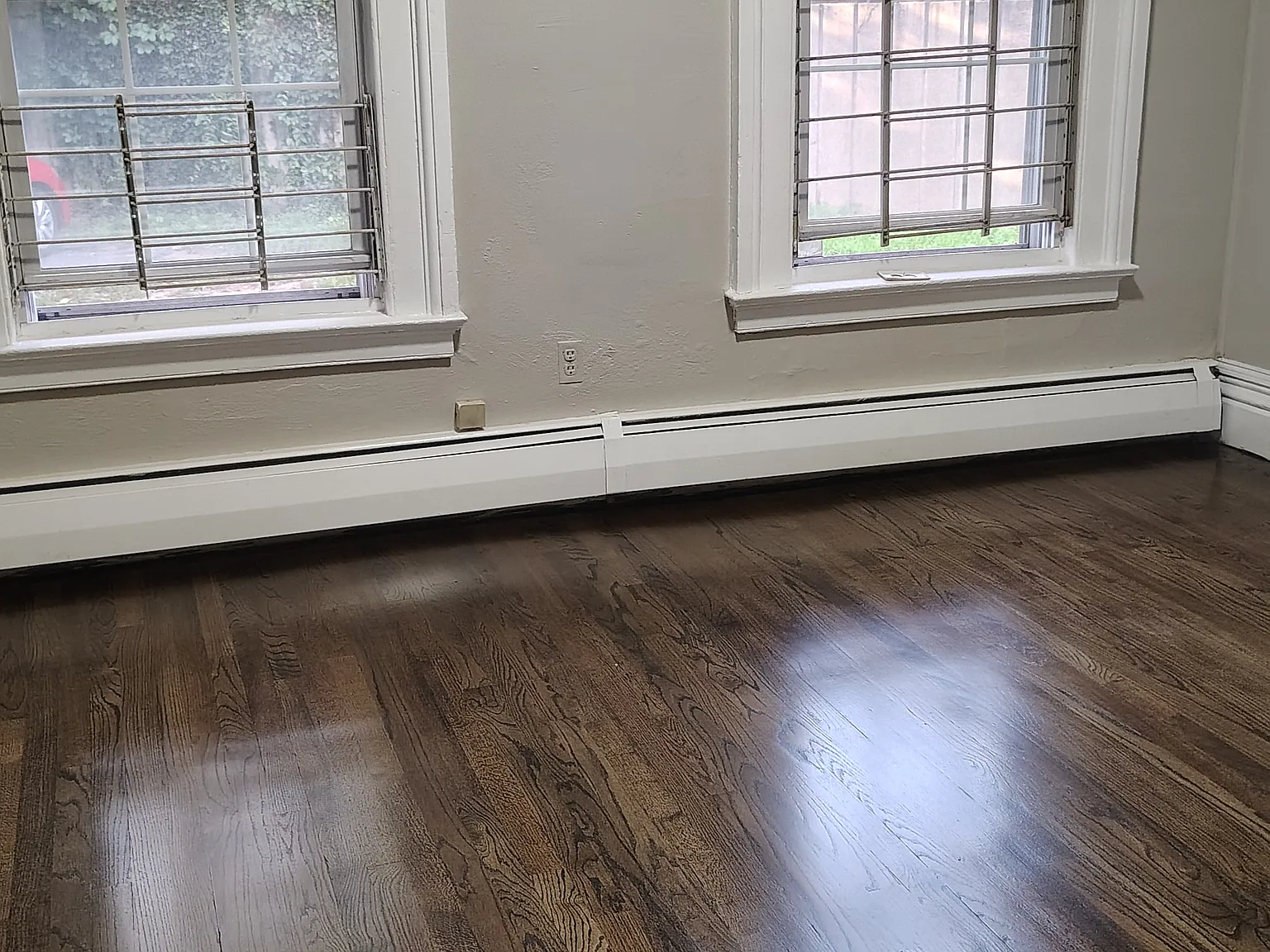 3 bed, 1200 sqft, $2,550 — Photo 4