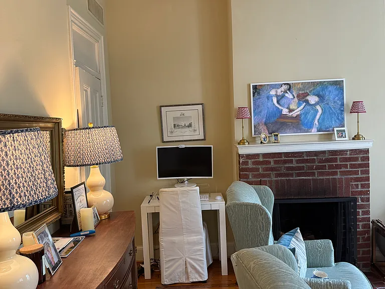 304 E Capitol St NE #4 — Photo 8