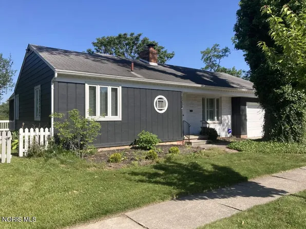 210 River Rd, Maumee, OH 43537