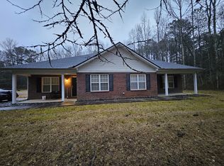 625 Senoia Rd #A & B, Tyrone, GA 30290