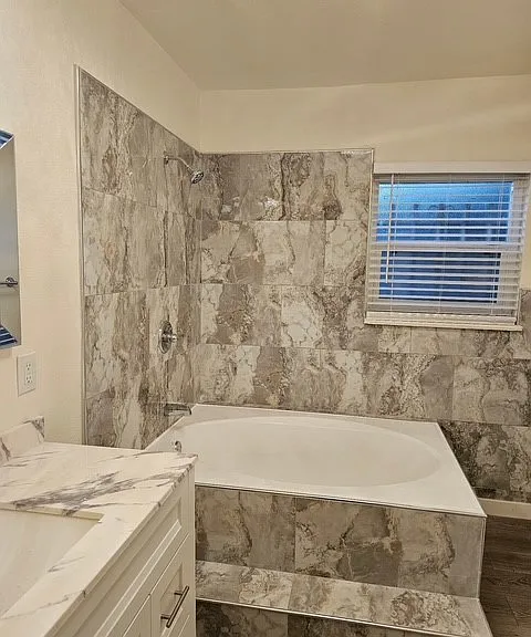 8900 S 10th Ave — Photo 22