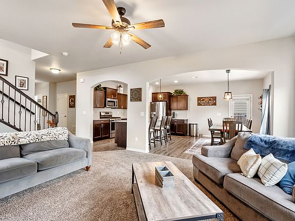 5th image of 7409 Thorn Brush Way