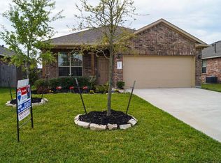 3207 Carriage Cove Ct, Dickinson, TX 77539