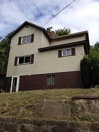 1st image of 406 Church St