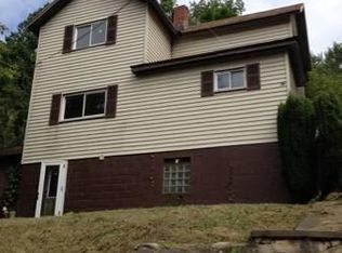 406 Church St, Grant Town, WV 26574