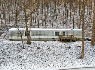 428 Kelly Fork Rd, Hazard, KY 41701