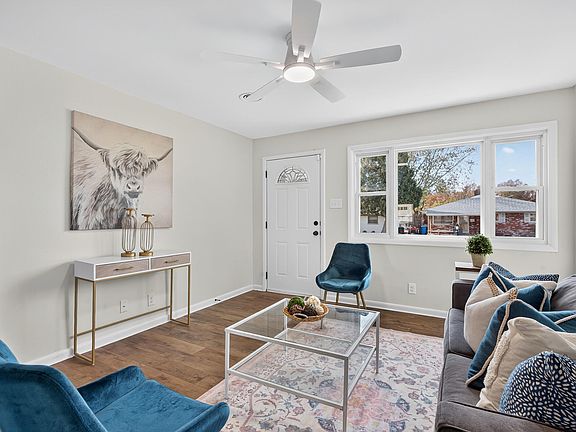 5th image of 2113 Saint Teresa Dr